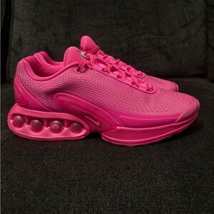 Nike Air Max Dn Laser Women’s Size 9.5 Fuchsia Alchemy Pink Blast HV4861-602